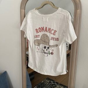 Romance ain’t dead t shirt